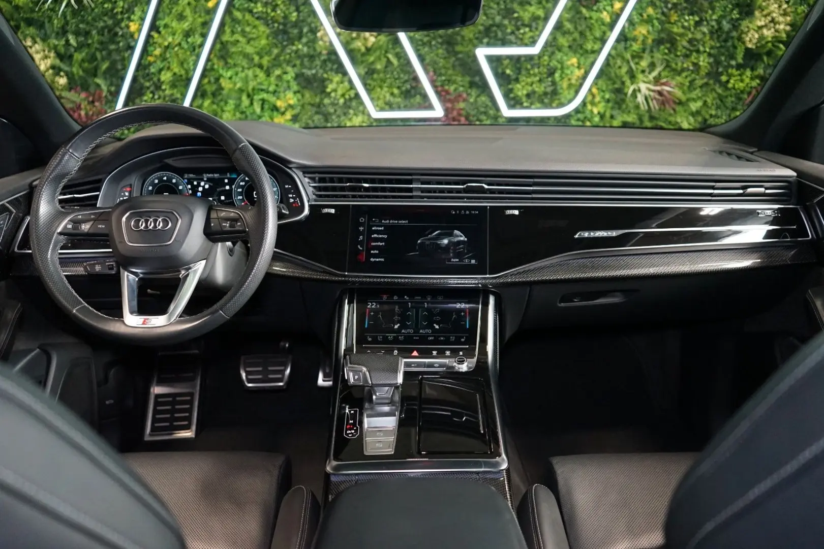 SQ8*TFSI*PANO*360*TOW*B&O*MATRIX*HUD*70.826€NETT