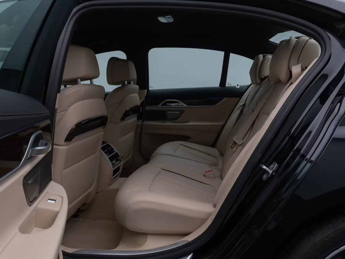 BMW 730 d xD Masaj cu laser 360 ° DAB