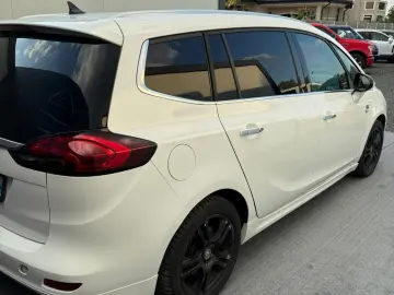 Opel Zafira Tourer 2.0 CDTI ECOTEC Cosmo Aut.
