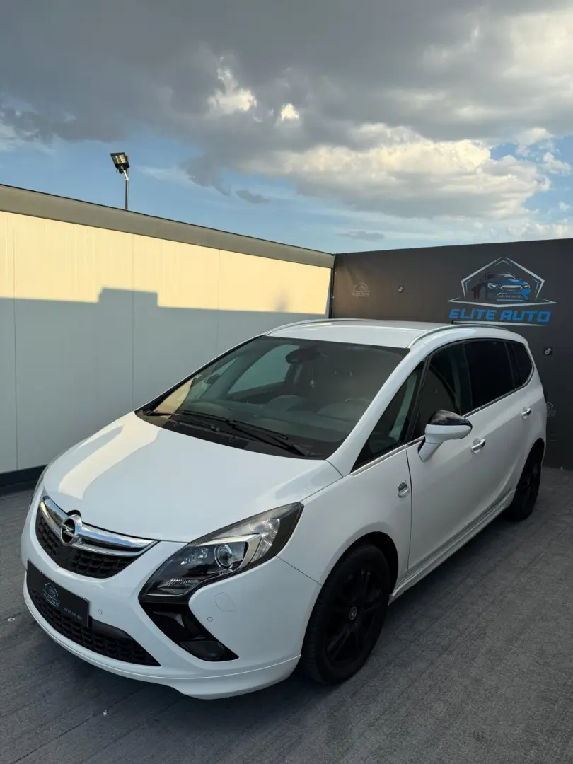 Opel Zafira Tourer 2.0 CDTI ECOTEC Cosmo Aut.