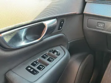 XC90 B5 AWD Plus Dark NP 89060 Standhzg AHK 360