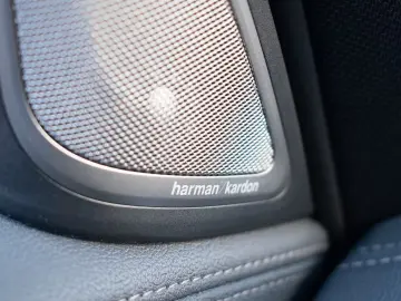BMW 745 E M-SPORT, LUMINĂ LASER, HARMAN