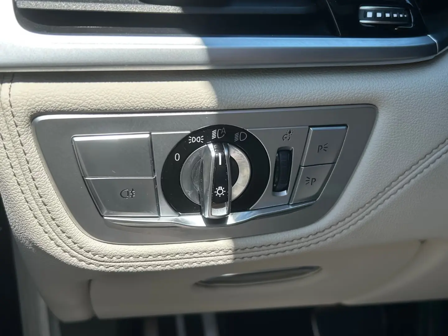 BMW 730 d M SPORT MASAJ INTEGRAL