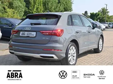 Q3 35 2.0 TDI advanced S-tronic LED NAV PHONE