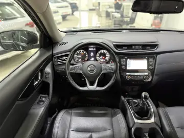 Nissan X-Trail 1.6 dCi Tekna
