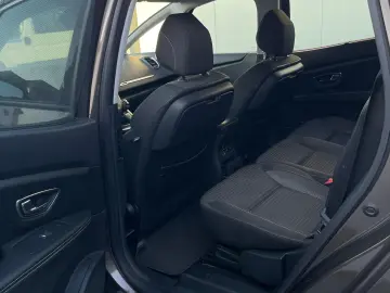 Renault Scenic dCi 130 FAP Start & Stop Dynamique