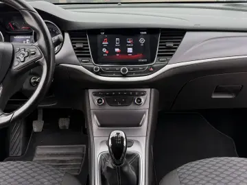 Opel Astra K 2018