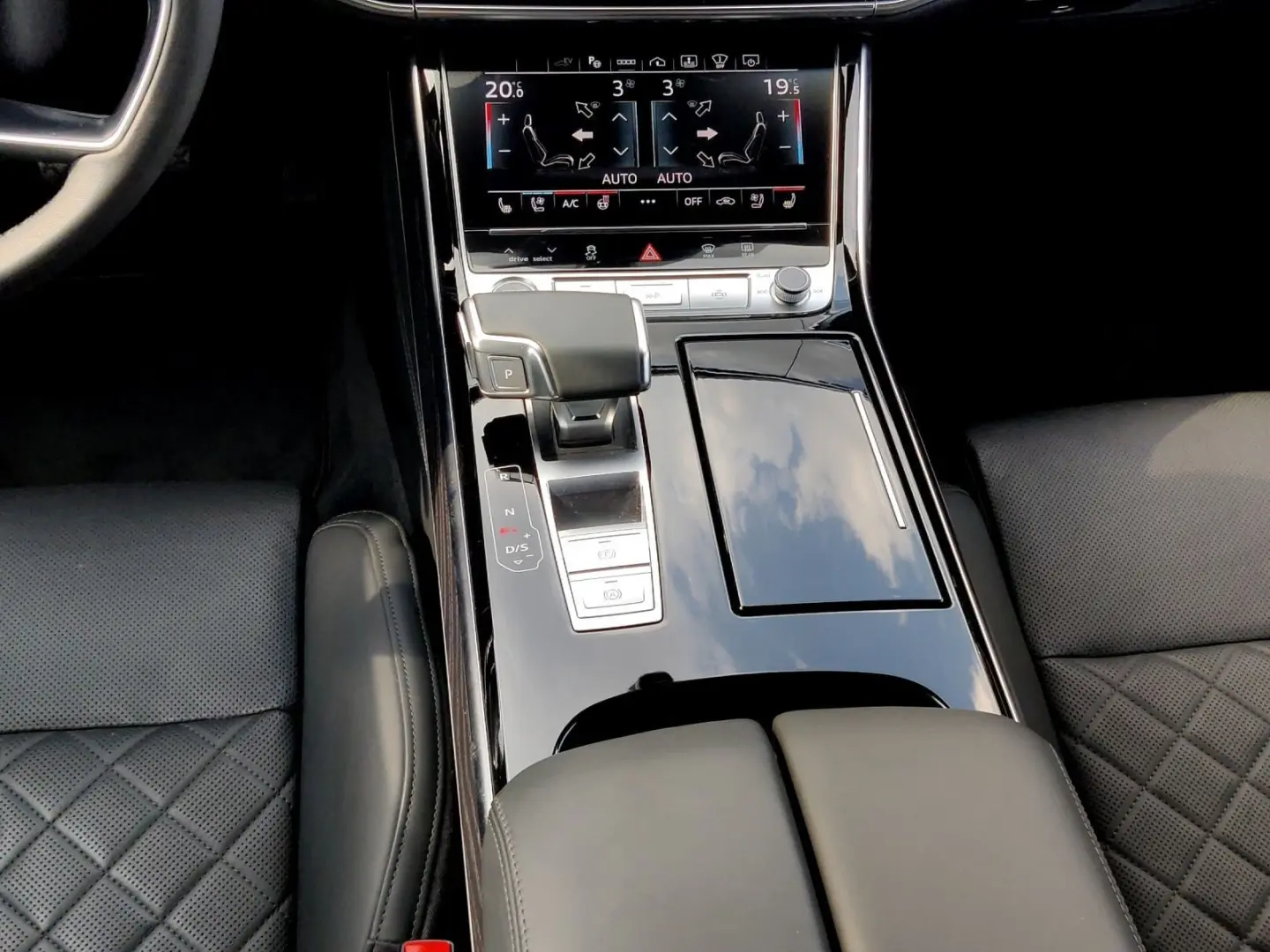 A8 60 TFSI e qu. S line (Ext) B&O*HuD*Pano*Air