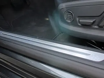 A8 50TDI qu S LINE PANO B&O HuD STANDHZ LUFTFED
