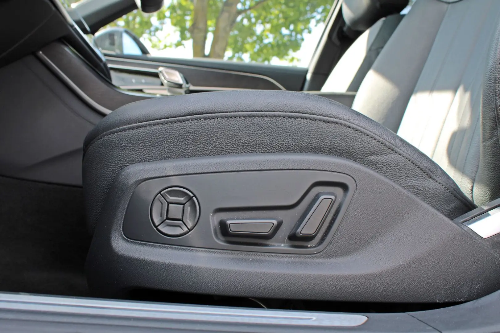 A8 50TDI qu S LINE PANO B&O HuD STANDHZ LUFTFED