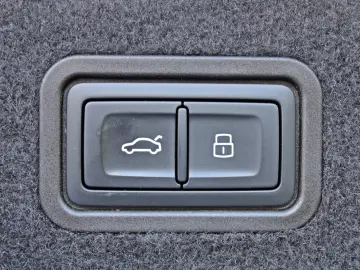 A8 50TDI qu S LINE PANO B&O HuD STANDHZ LUFTFED