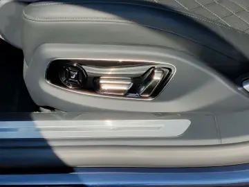 A8 Lang 50 TDI quattro 360°*Pano*HuD*Massage*Air