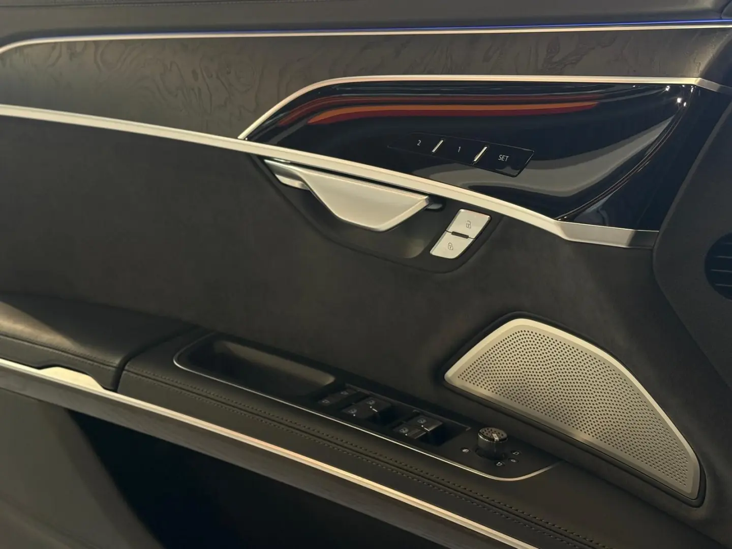 A8 50 TDI L Q S Line*Pano*HuD*StHzg*B&O-Adv*3xTV