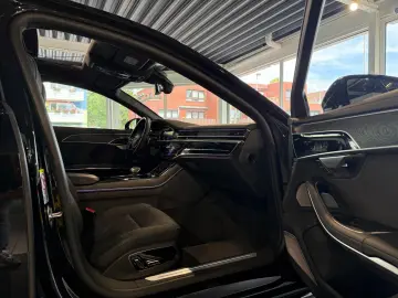 A8 50 TDI L Q S Line*Pano*HuD*StHzg*B&O-Adv*3xTV