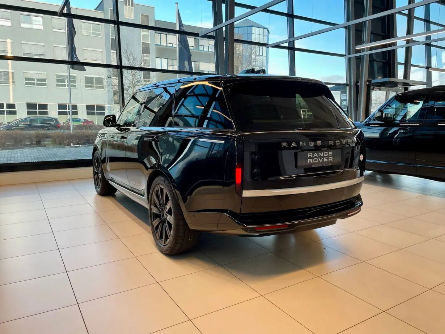 Range Rover SV FULL Option 22 Zoll Meridian Sign