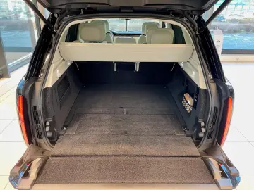 Range Rover SV FULL Option 22 Zoll Meridian Sign