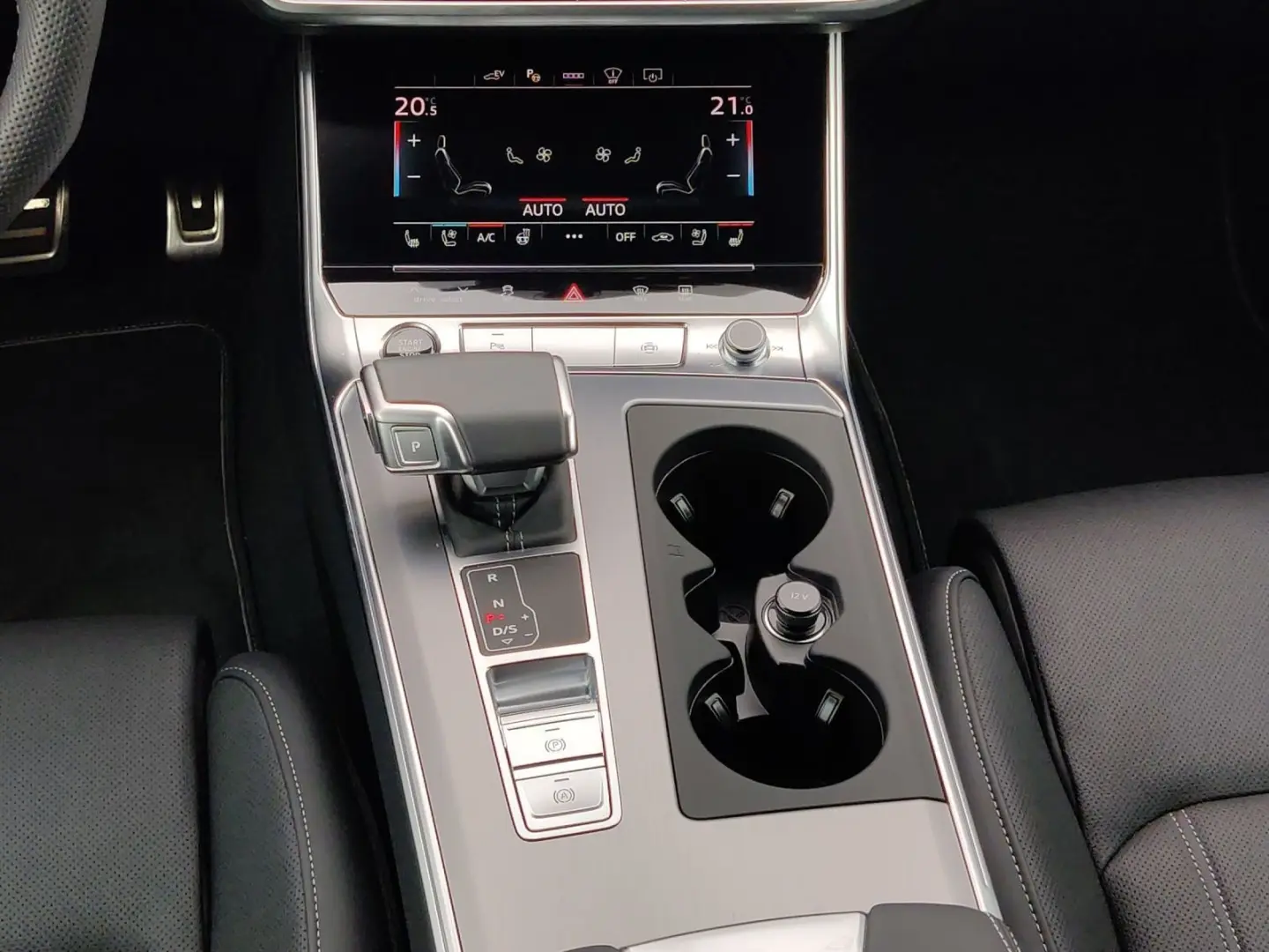A6 Avant 55 TFSIe quattro S line AHK*Pano*Matrix