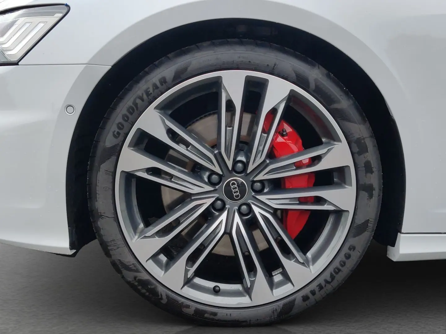 A6 Avant 55 TFSIe quattro S line AHK*Pano*Matrix