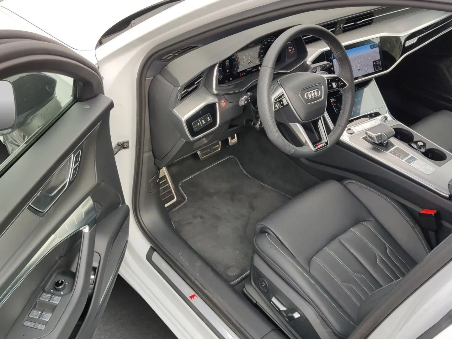 A6 Avant 55 TFSIe quattro S line AHK*Pano*Matrix