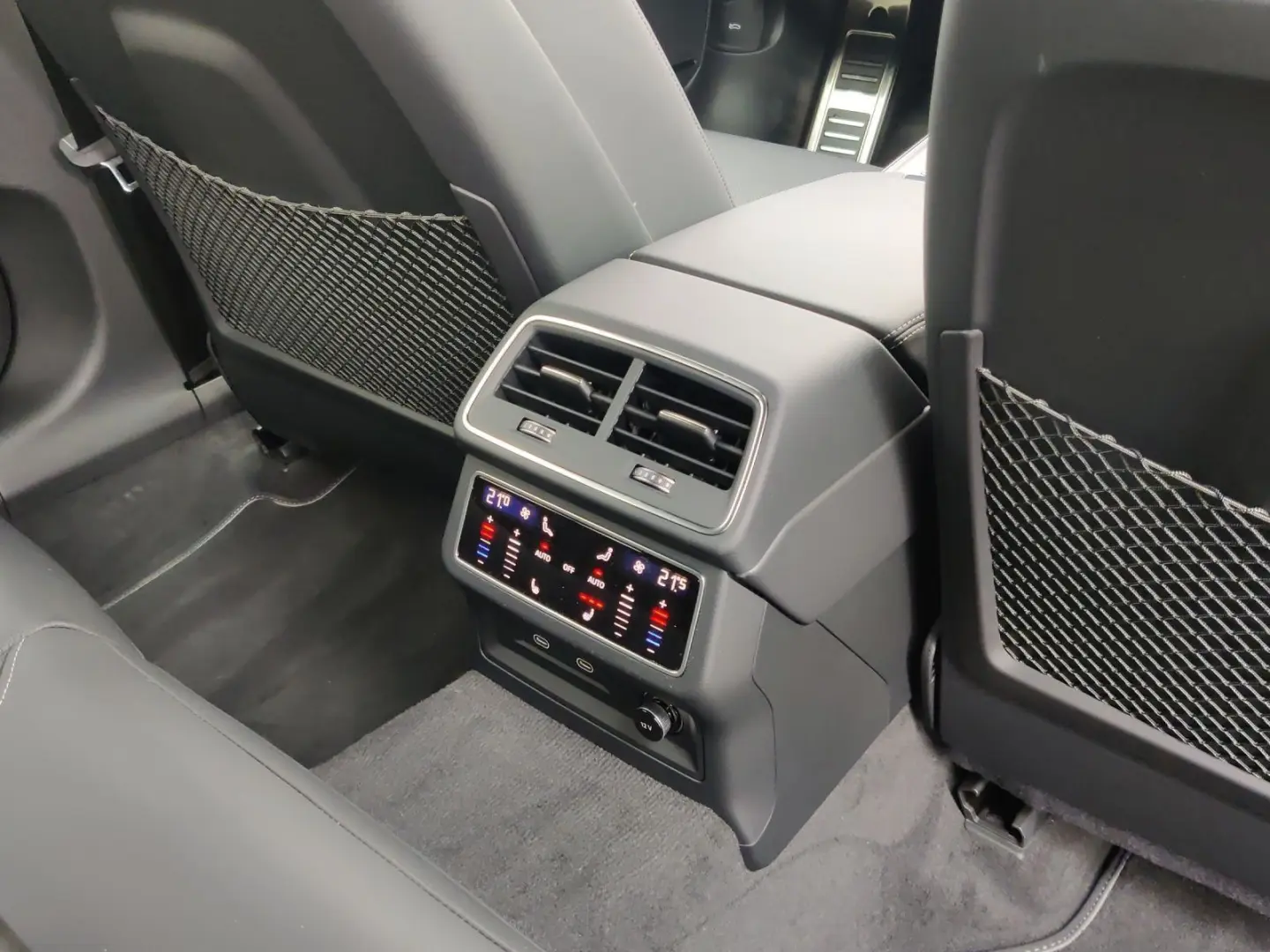 A6 Avant 55 TFSIe quattro S line AHK*Pano*Matrix