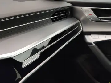 A6 Avant 55 TFSIe quattro S line AHK*Pano*Matrix