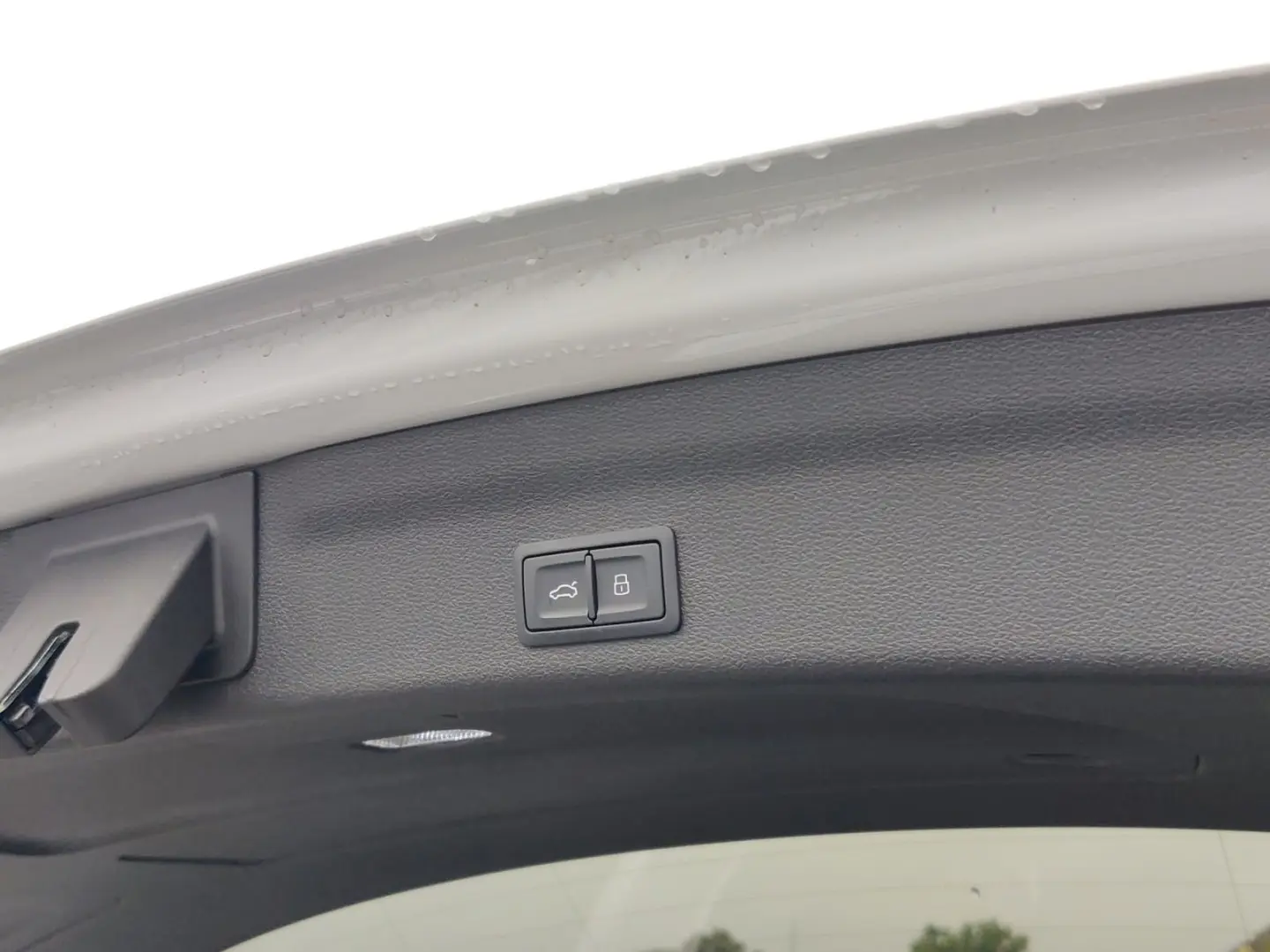 A6 Avant 55 TFSIe quattro S line AHK*Pano*Matrix