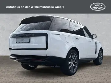 Range Rover P550e PEHV Autobiography Shadow