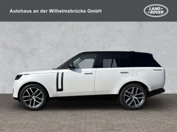 Range Rover P550e PEHV Autobiography Shadow