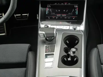 A6 Avant 55 TFSIe S line Matrix*B&O*HuD*360°*