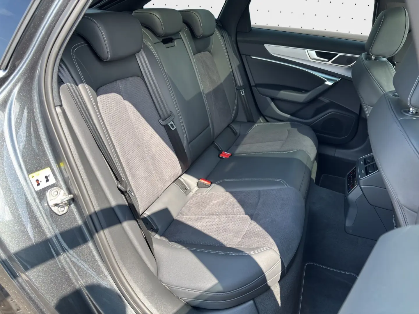 A6 Avant 55 TFSIe quattro S-LINE*MATRIX-NAVI-PLU