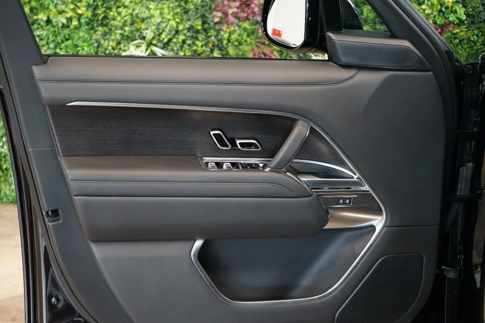 Range Rover BRABUS P530 24  198.843€ NETTO