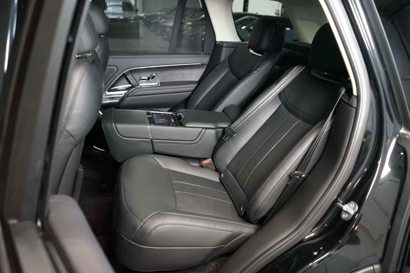 Range Rover BRABUS P530 24  198.843€ NETTO