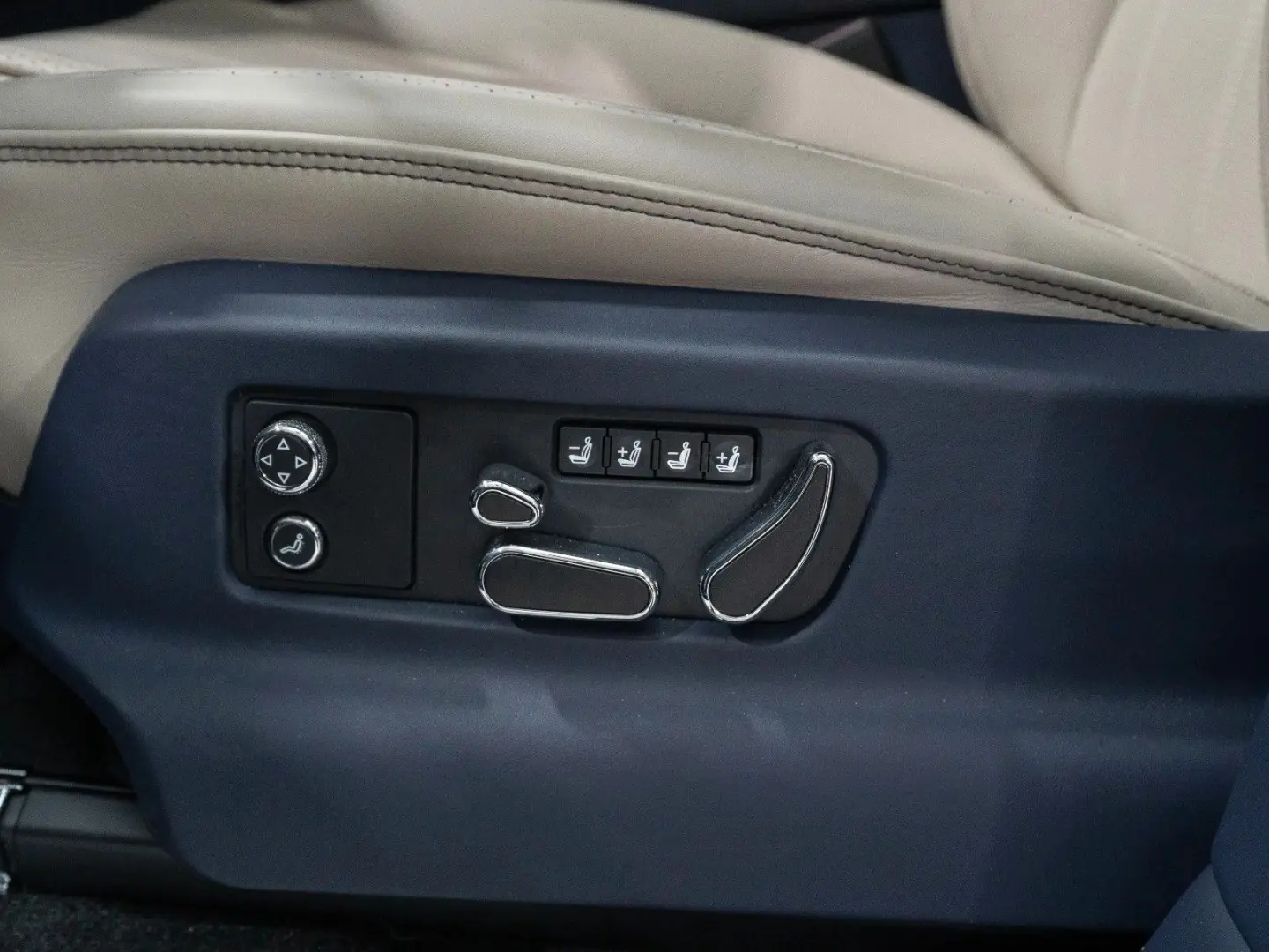 Bentayga 3.0 Hybrid Azure 4WD - Bentley Garantie