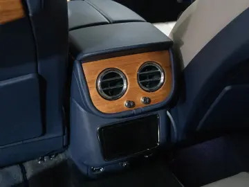 Bentayga 3.0 Hybrid Azure 4WD - Bentley Garantie