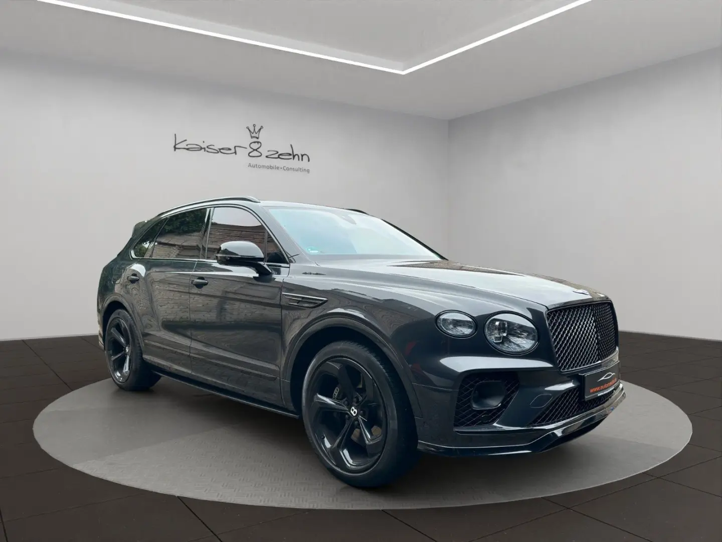 Bentayga V8 S *Carbon* *AHK*