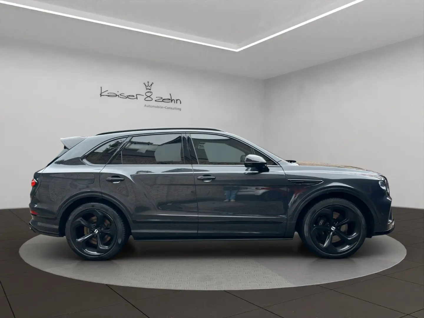 Bentayga V8 S *Carbon* *AHK*