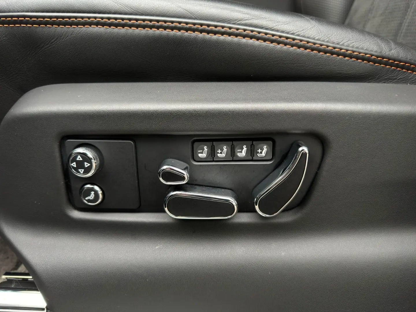 Bentayga V8 S *Carbon* *AHK*