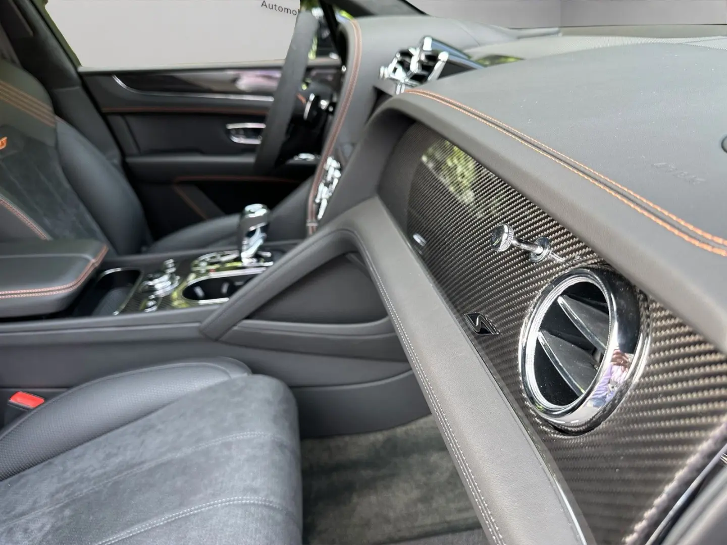 Bentayga V8 S *Carbon* *AHK*
