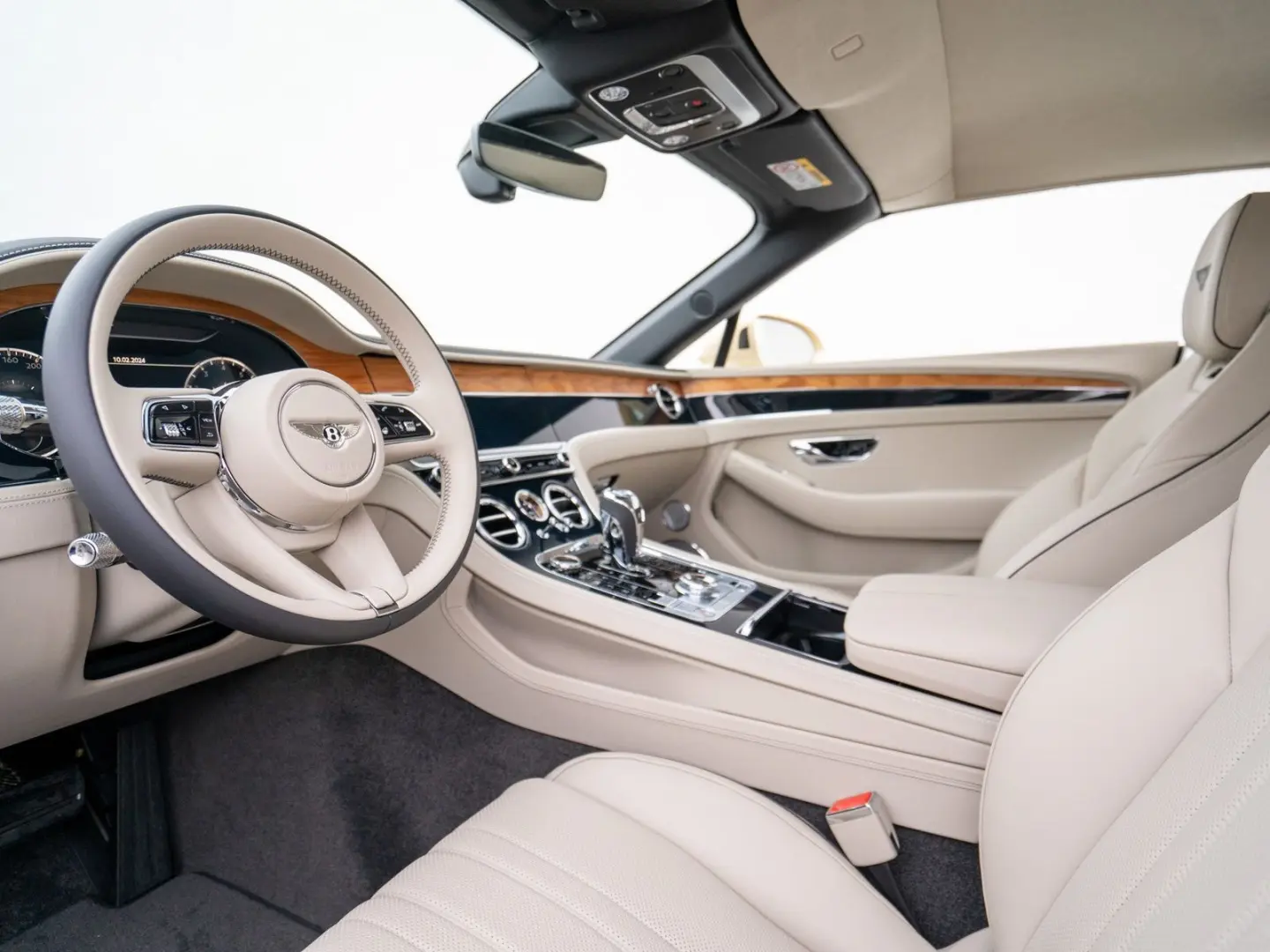 Continental GTC V8  Mulliner Range