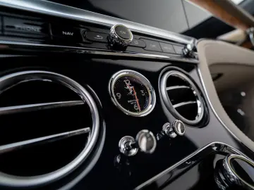Continental GTC V8  Mulliner Range