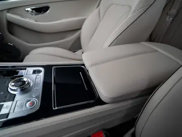 Continental GTC V8  Mulliner Range