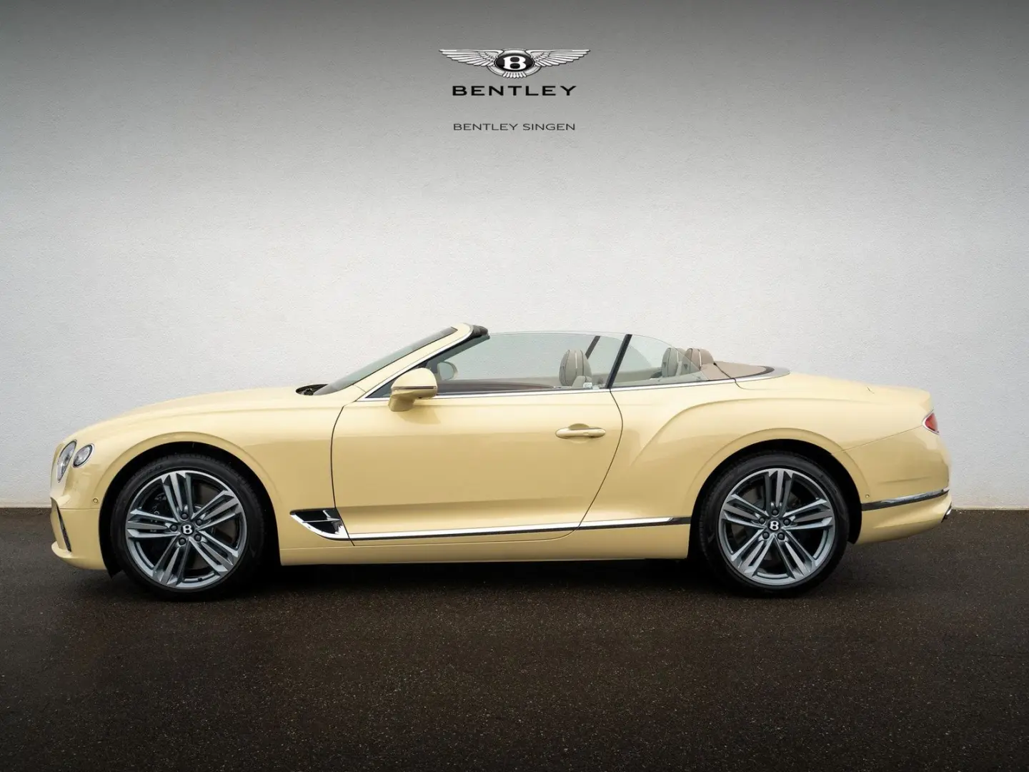 Continental GTC V8  Mulliner Range