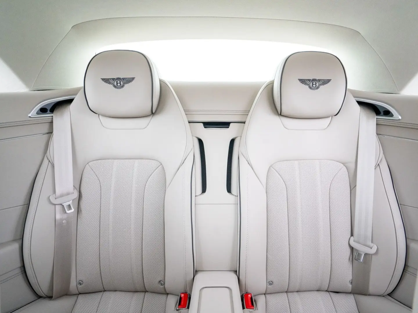 Continental GTC V8  Mulliner Range