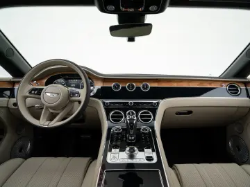 Continental GTC V8  Mulliner Range