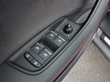 Q8 50TDI S LINE COMP+PANO MASSAGE 23
