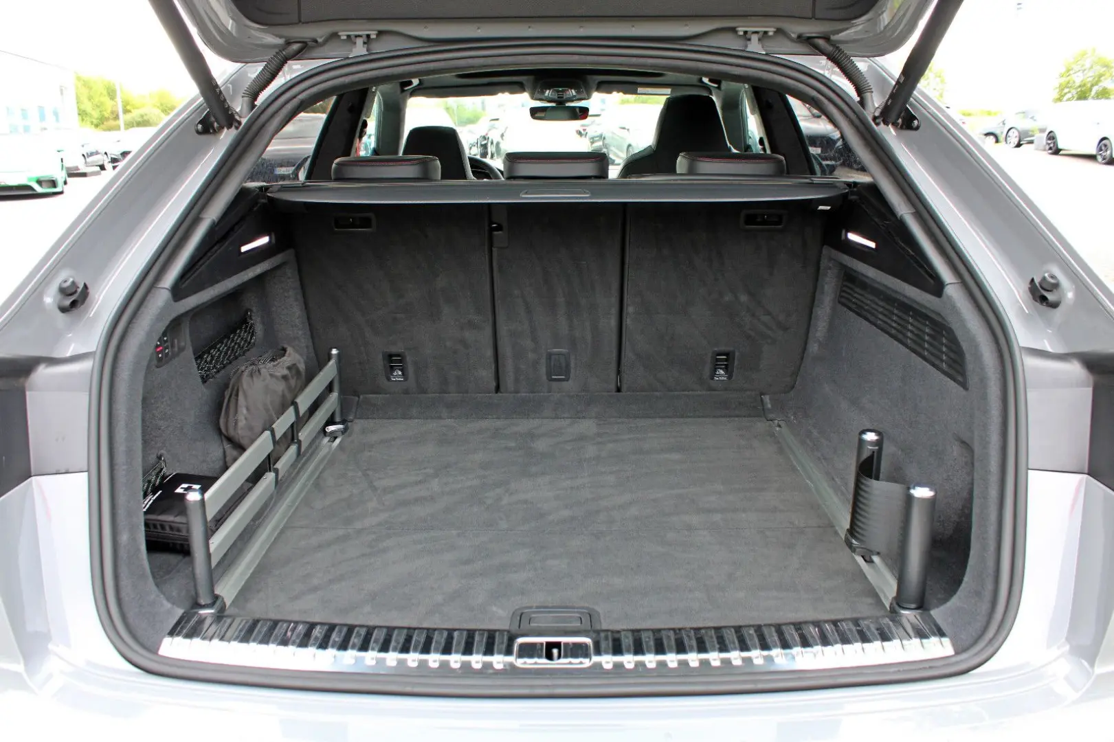 Q8 50TDI S LINE COMP+PANO MASSAGE 23