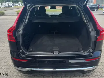 Volvo XC60 T8 AWD Inscription + Xenium-Paket
