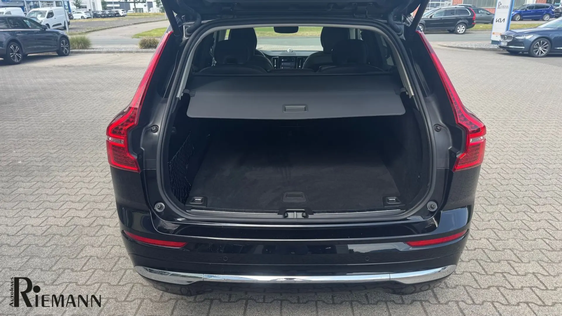Volvo XC60 T8 AWD Inscription + Xenium-Paket