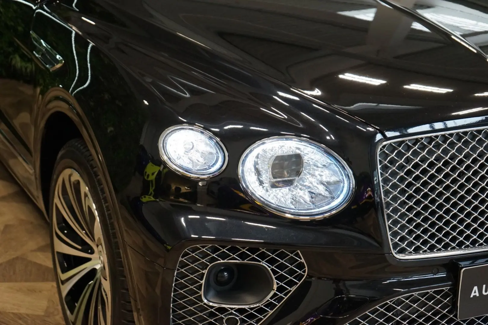 Bentayga*V8*NAIM*360*NIGHT*MATRIX*157.851€NETTO