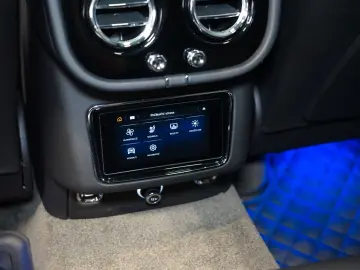 Bentayga*V8*NAIM*360*NIGHT*MATRIX*157.851€NETTO